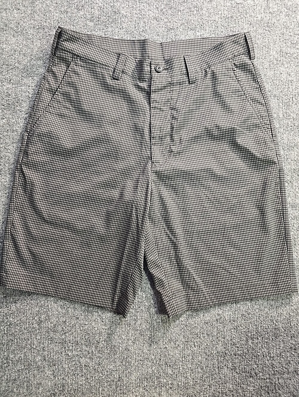 PGA Tour Golf Shorts Plaid Black Grey Men's Sz 30 Athletic Athleisure Preppy